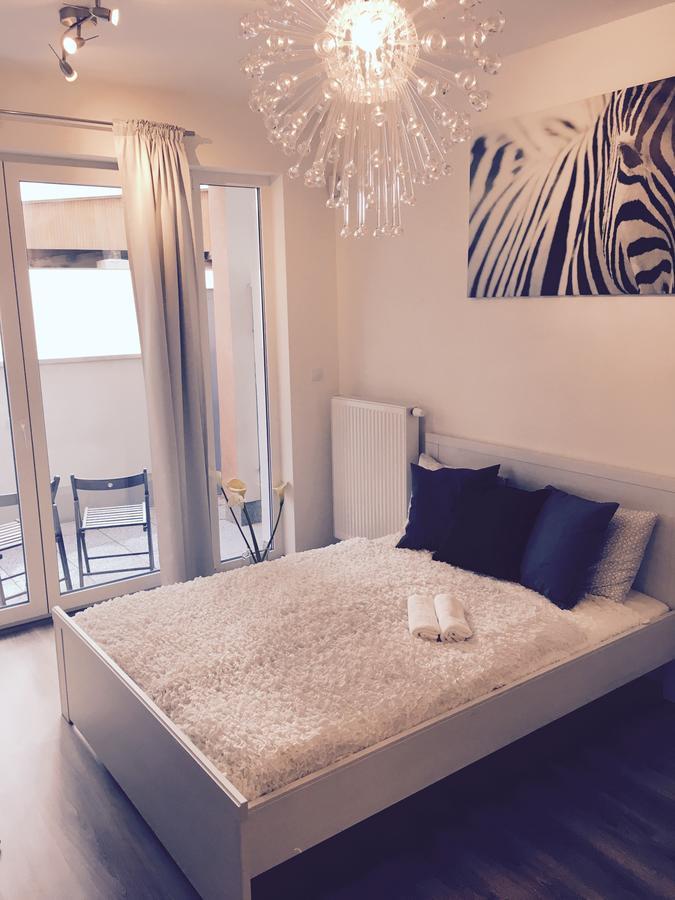 Apartement Blanc de luxe Prague Extérieur photo
